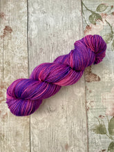 Load image into Gallery viewer, Silver Sparkle 4ply in a one of kind colourway - Pink/Purple