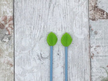 Load image into Gallery viewer, Leaf Needle Stoppers