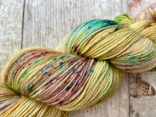 Load image into Gallery viewer, Silver Sparkle 4ply in a one of kind colourway - yellow