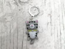 Load image into Gallery viewer, Grey Kitty Stitch Marker / Progress Keeper