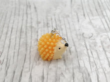 Load image into Gallery viewer, Hedgehog Stitch Marker / Progress Keeper