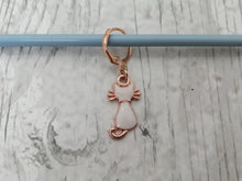 Load image into Gallery viewer, Rose Gold Kitty Stitch Marker / Progress Keeper