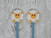 Load image into Gallery viewer, Sheep Needle Stoppers