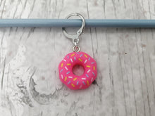Load image into Gallery viewer, Donut Stitch Marker / Progress Keeper