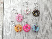 Load image into Gallery viewer, Donut Stitch Marker / Progress Keeper