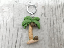 Load image into Gallery viewer, Palm Tree Stitch Marker / Progress Keeper