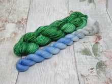 Load image into Gallery viewer, Grynbad Club - Crocodile Steak