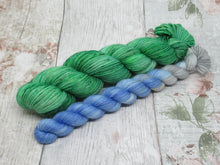 Load image into Gallery viewer, Grynbad Club - Crocodile Steak