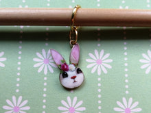 Load image into Gallery viewer, Bunny Face Stitch Marker / Progress Keeper