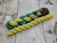 Load image into Gallery viewer, Grynbad Club - What On Earth Were You Doing Trying To Eat Custard?