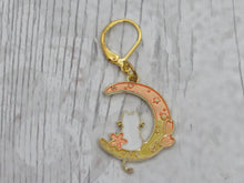 Load image into Gallery viewer, White Cat on the Moon Stitch Marker / Progress Keeper