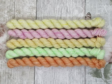 Load image into Gallery viewer, Gold Sparkle Mini Skein Set In Sorbet Colours