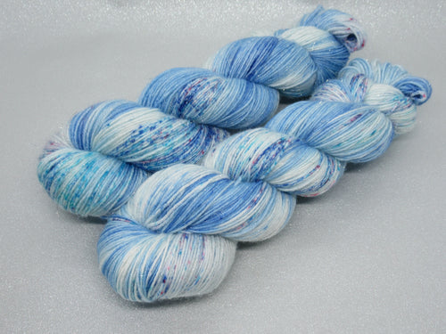 Deluxe Silver Sparkle 100g skein in Winter Wonderland colourway