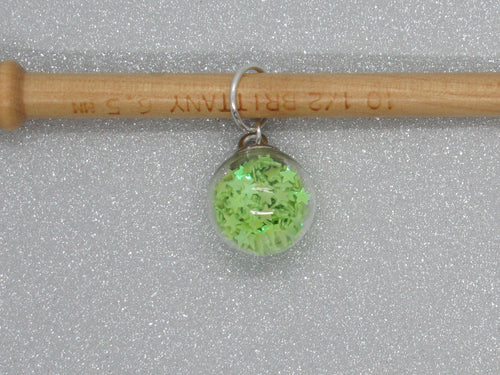 Green Star filled Bauble Stitch Marker / Progress Keeper