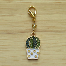 Load image into Gallery viewer, Cactus Stitch Marker / Progress Keeper
